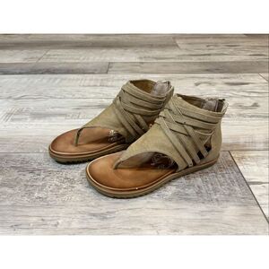Very G Taupe Strappy Gladiator Thong Sandals